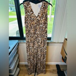 Chico's Animal Print Sleeveless V-neck Jumpsuit Size Chicos0/US Small